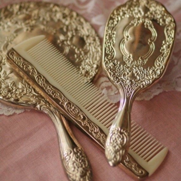 🌸Meet your Posher🌸 - Picture 8 of 16